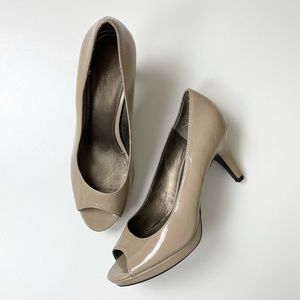 Bandolino Peep Toe Nude Pumps